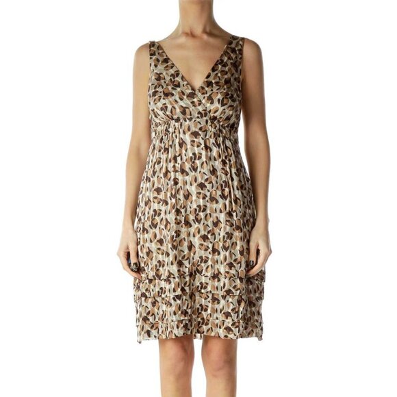BCBGMaxAzria Dresses & Skirts - BCBG MaxAzria Brown Printed Silk V-Neck Day Dress